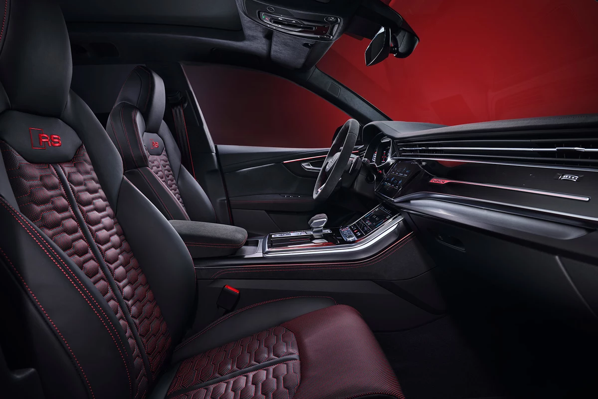 Audi RSQ8 4.0 TFSI 600 KM