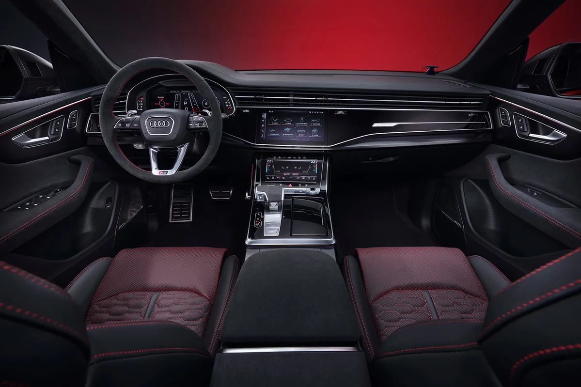 Audi RSQ8 4.0 TFSI 600 KM