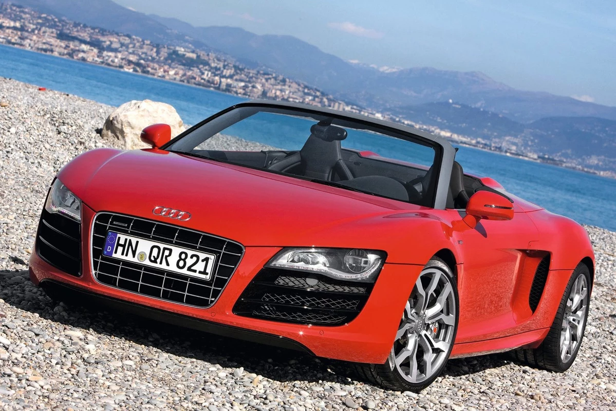 Audi R8 Spyder 4.2 FSI 430 KM