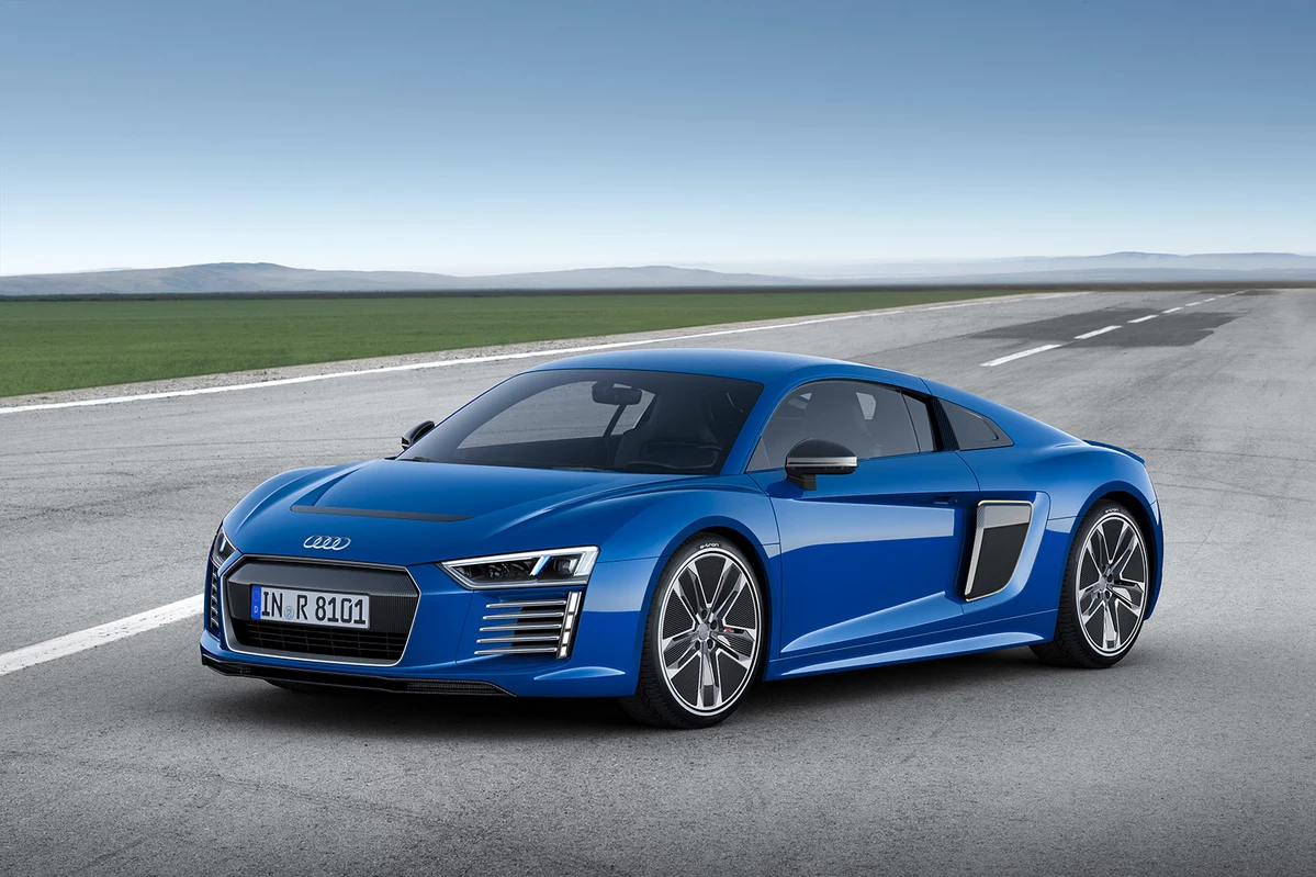 Audi R8 e-Tron 92 kWh 462 KM