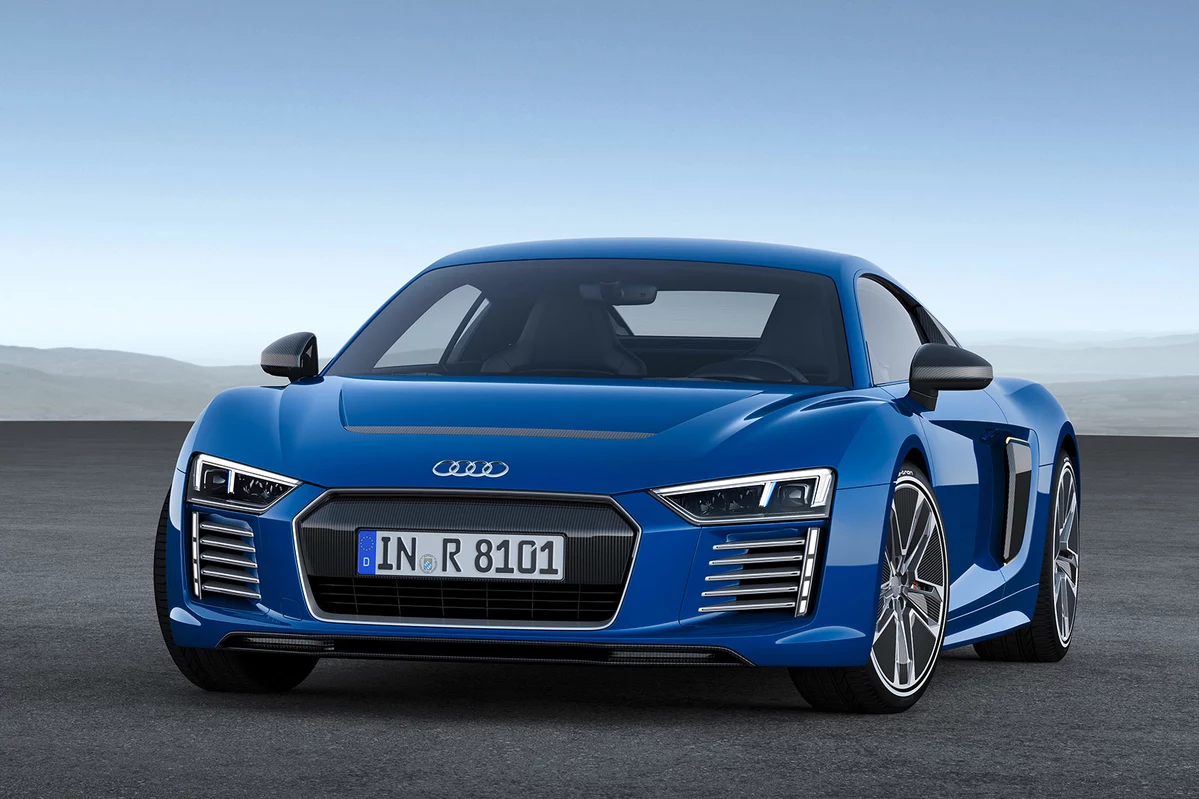 Audi R8 e-Tron 92 kWh 462 KM