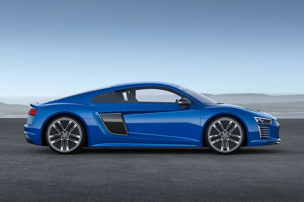 Audi R8 e-Tron 92 kWh 462 KM