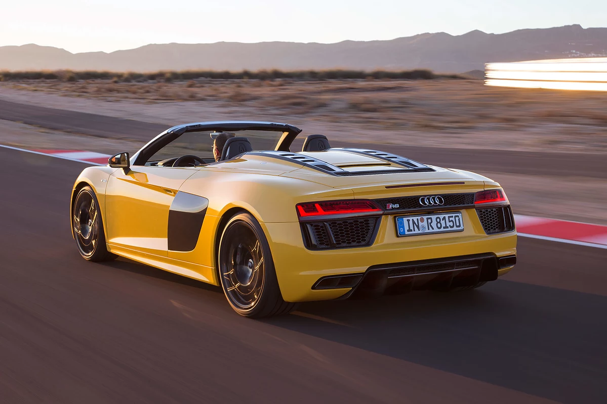 Audi R8 II Spyder 5.2 FSI 610 KM