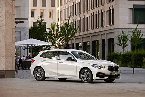 BMW 116i 109 KM 2021
