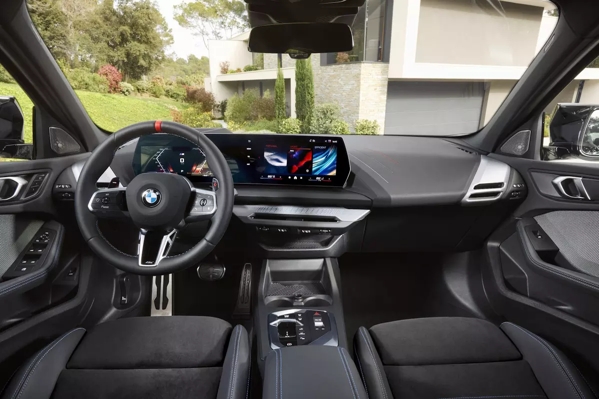 BMW M135 F70 300 KM