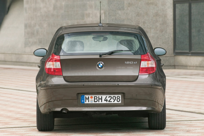 BMW 118d E87 122 KM