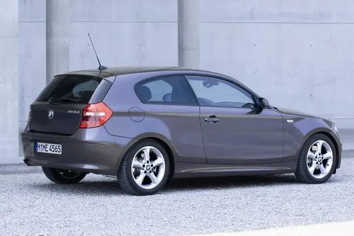 BMW 120i 170 KM 2011