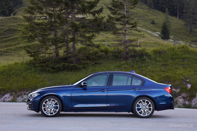 BMW 340i F30 FL 326 KM