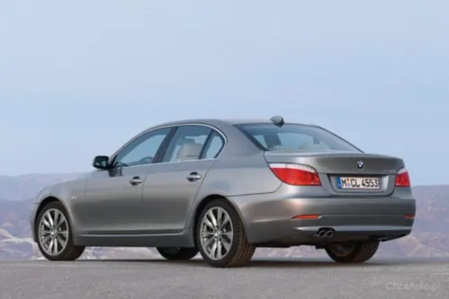 BMW 525i 218 KM 2005