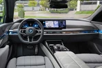 BMW 750e G70 489 KM