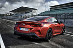 BMW M850i G15 530 KM