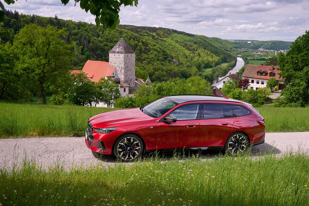 BMW i5 G61 xDrive40 394 KM