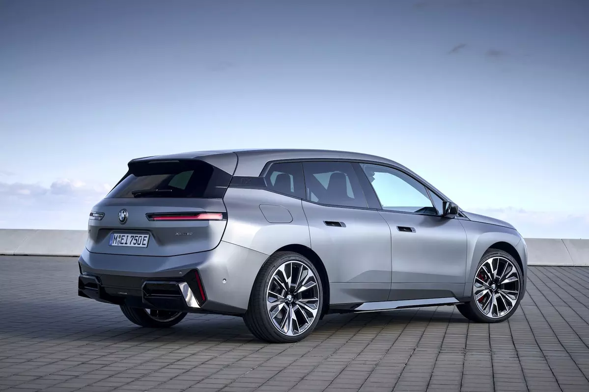 BMW iX I20 FL xDrive45 408 KM