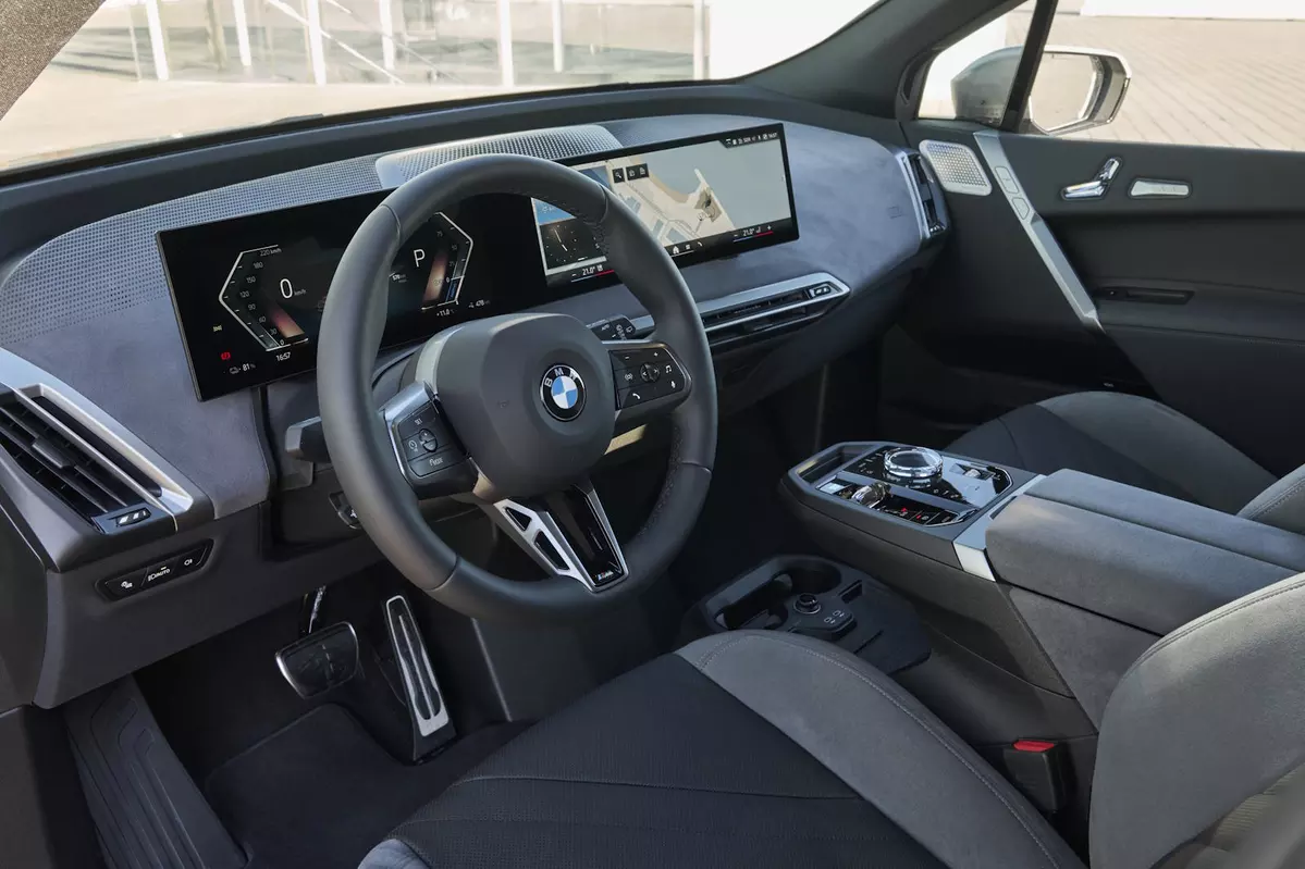 BMW iX I20 FL xDrive45 408 KM