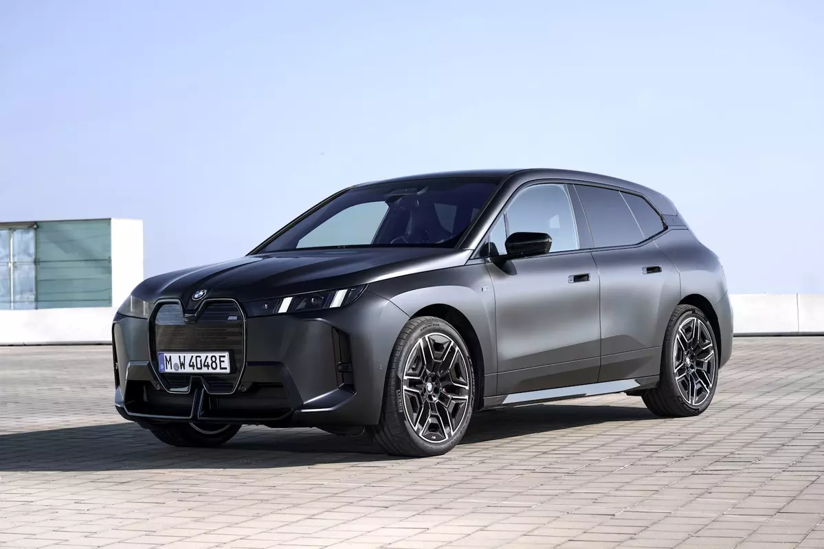 BMW iX I20 FL xDrive45 408 KM
