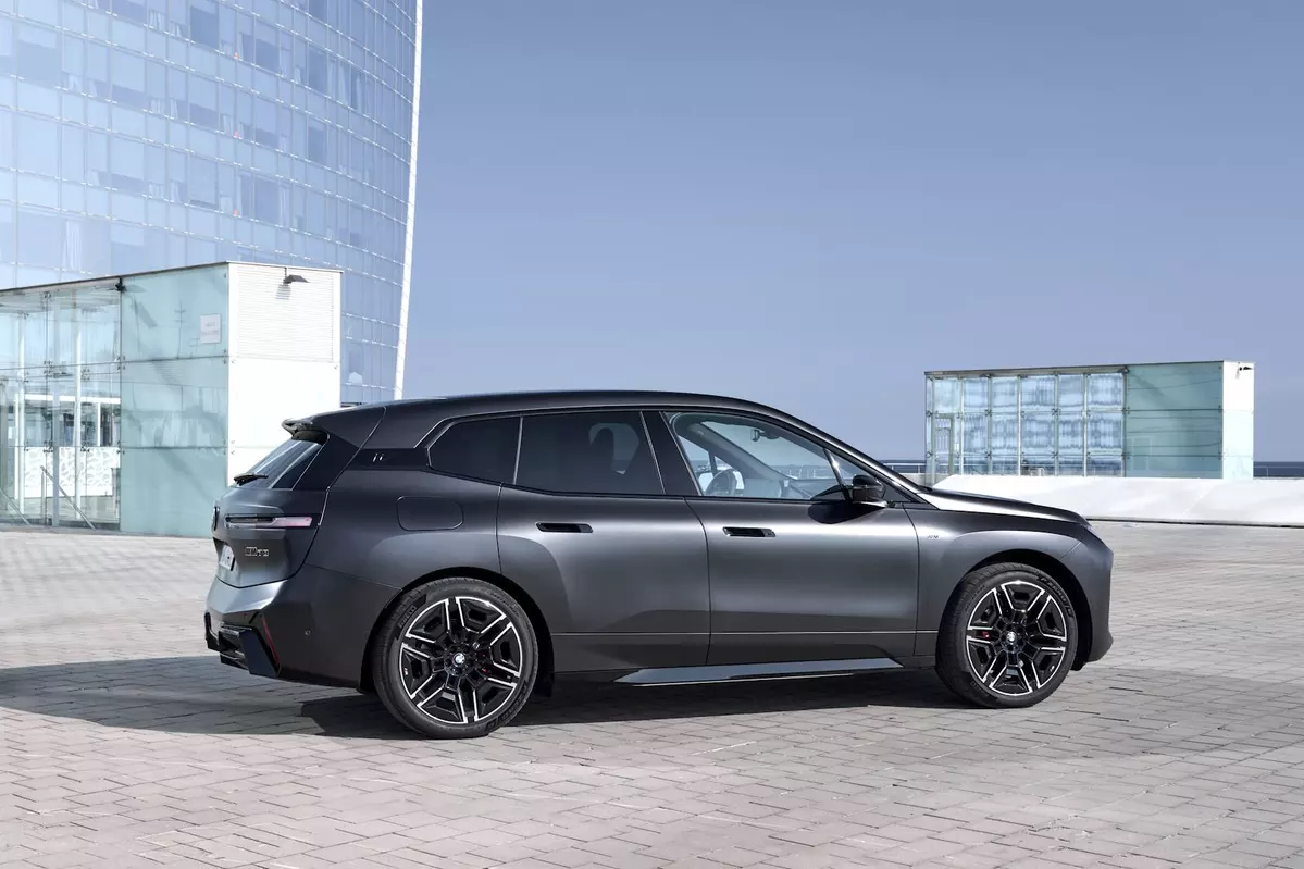 BMW iX I20 FL xDrive45 408 KM