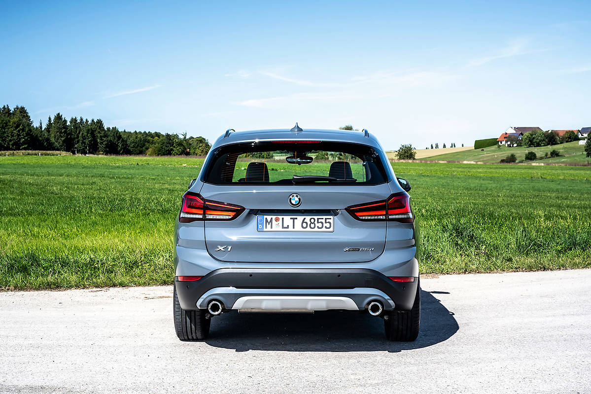 BMW X1 F48 FL 18d 150 KM