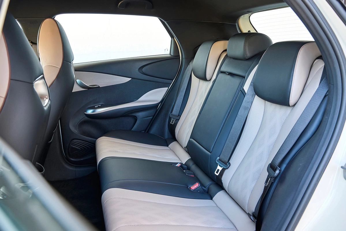 BYD Dolphine 60 kWh 204 KM