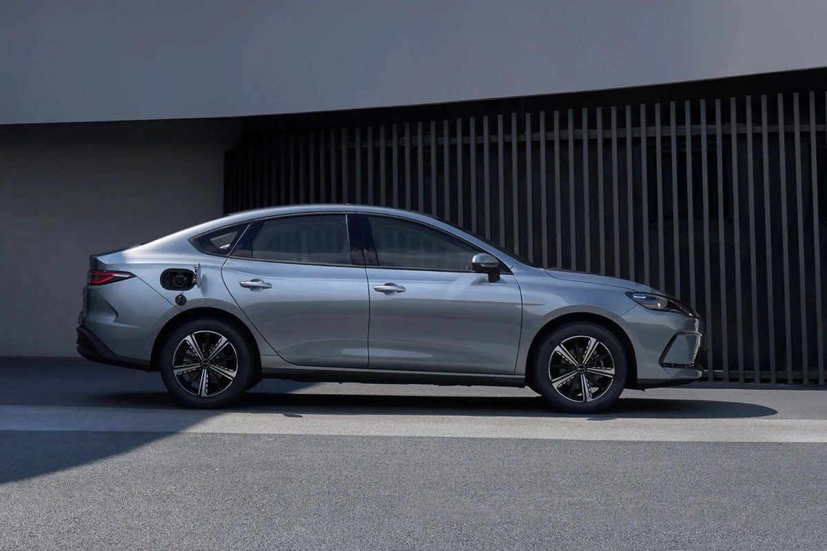 BYD Seal 5 DM-i 212 KM