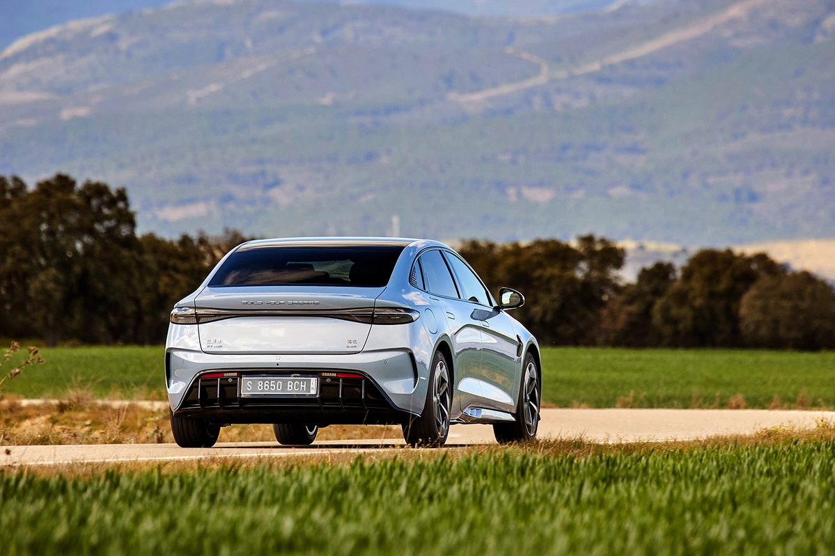 BYD Seal 82 kWh 313 KM