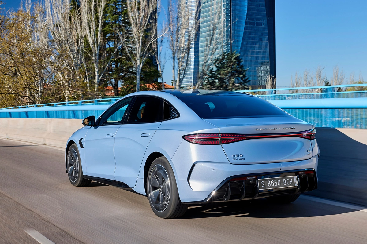 BYD Seal 82 kWh 530 KM