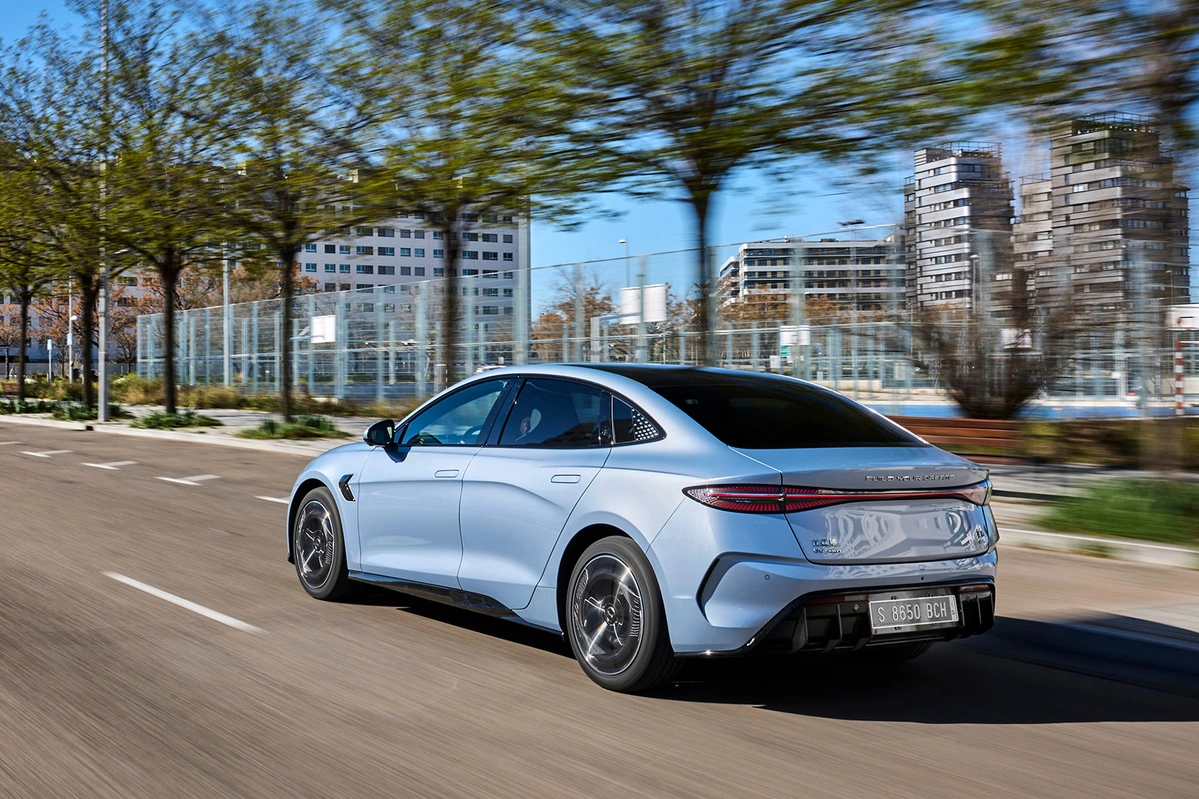 BYD Seal 82 kWh 530 KM