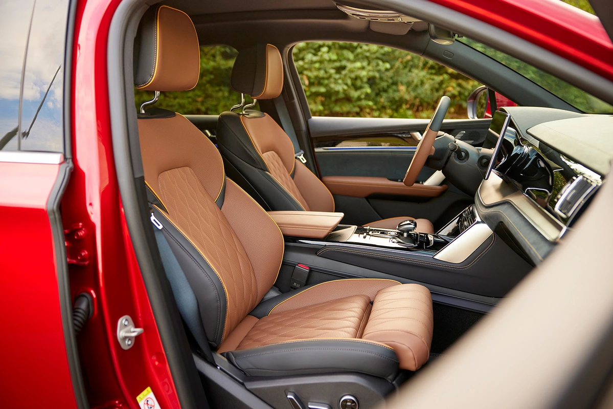 BYD Tang 109 kWh 517 KM