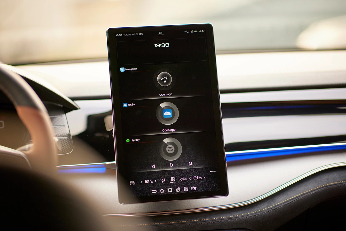 BYD Tang 109 kWh 517 KM