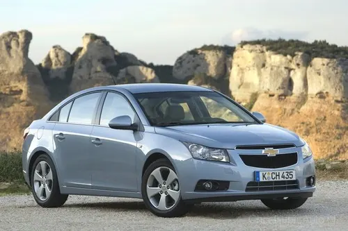 Chevrolet Cruze 1.8 DOHC 16 141 KM 2013