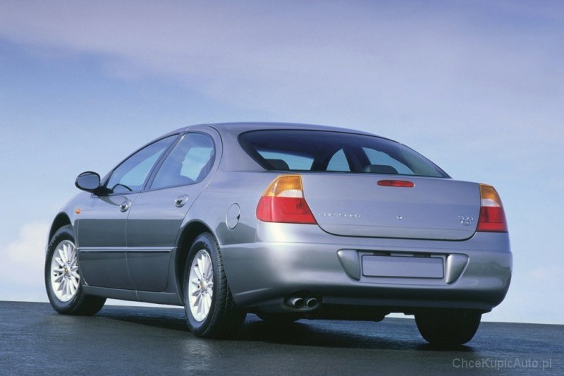 Chrysler 300M 3.5 253 KM 2002 sedan skrzynia automat napęd