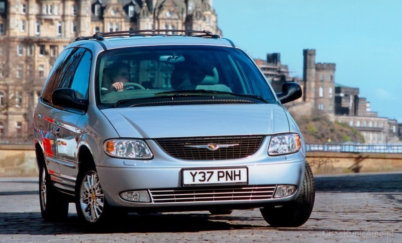 Chrysler Grand Voyager IV 3.3 174 KM