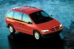 Chrysler Voyager III 3.8 166 KM — zdjęcie 2