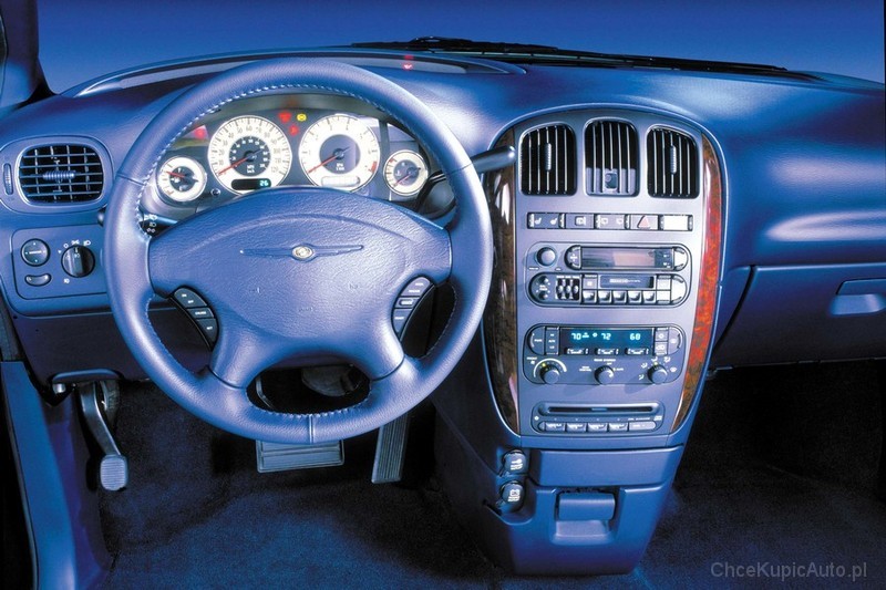 Chrysler Voyager IV 3.3 174 KM