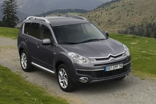 Citroen C-Crosser 2.2 HDI 156 KM 2008