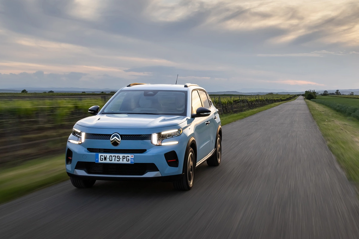 Citroen C3 IV Hybrid 110 110 KM