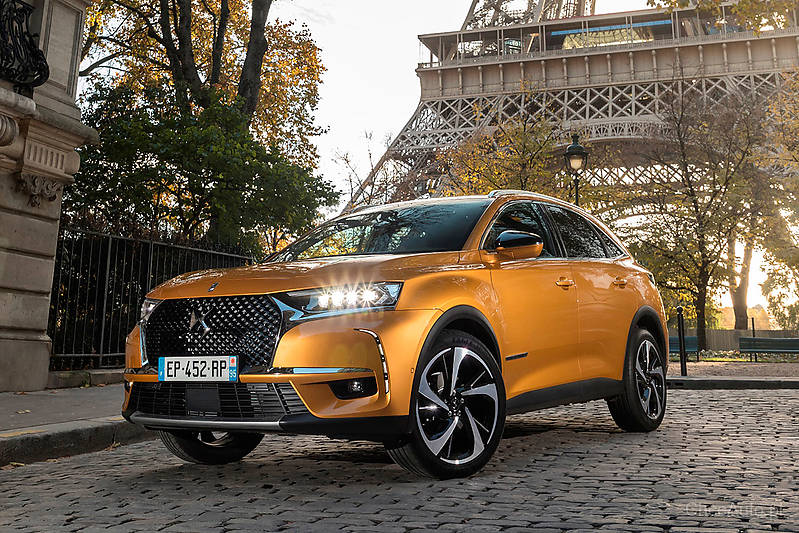 DS DS7 Crossback 2.0 BlueHDI 180 KM