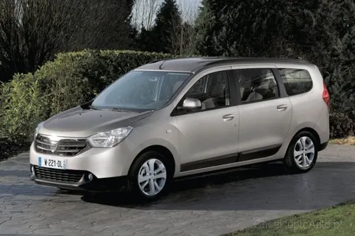 Dacia Lodgy 1.2 TCE 115 KM 2013