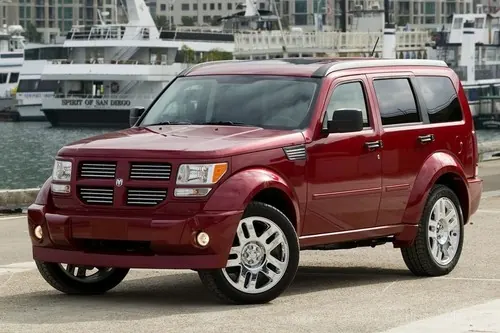 Dodge Nitro 4.0 260 KM 2010