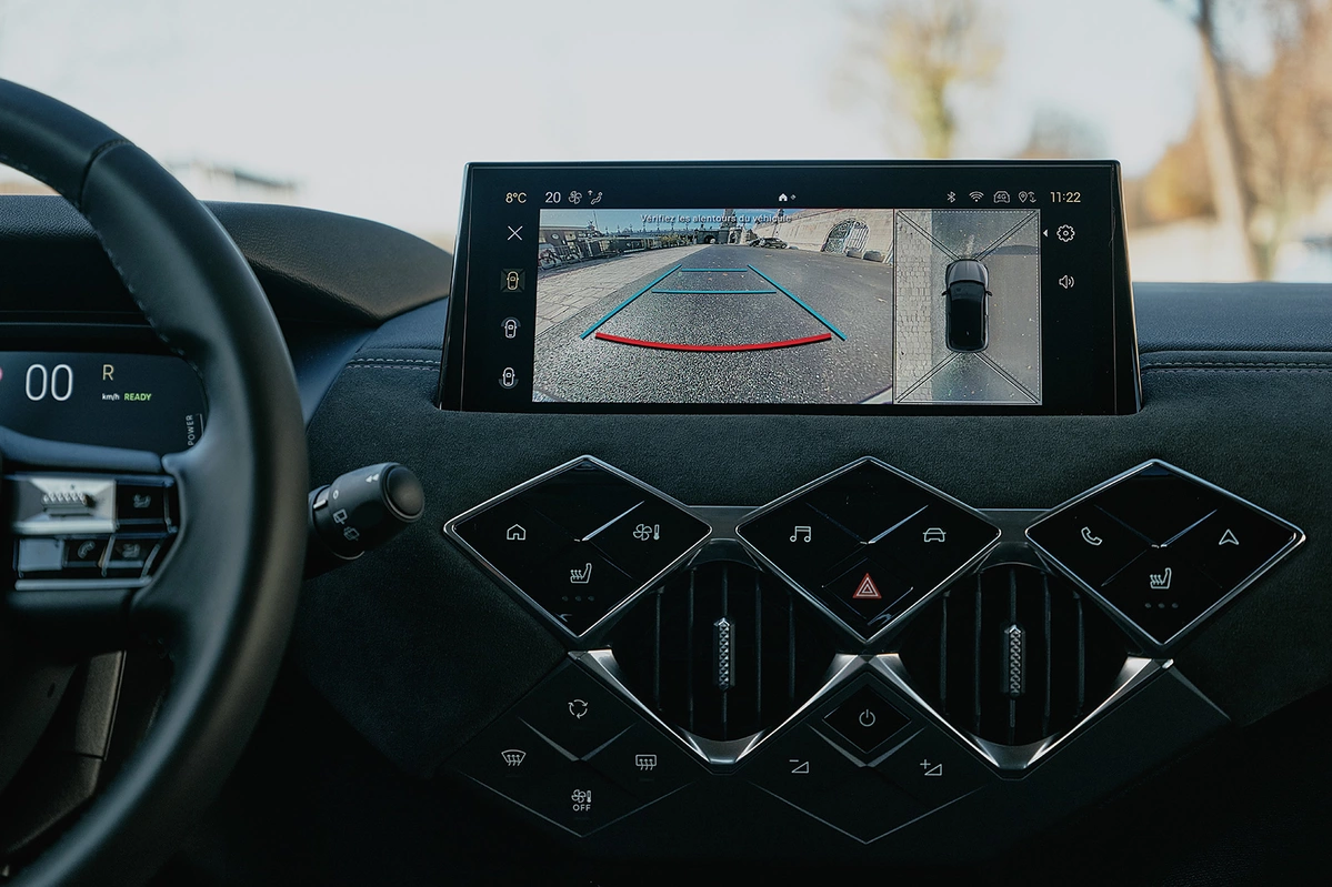 DS DS3 FL E-Tense 54kWh 156 KM