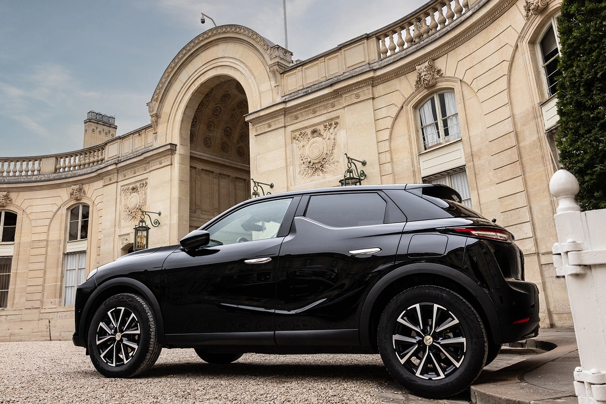 DS DS3 FL E-Tense 54kWh 156 KM