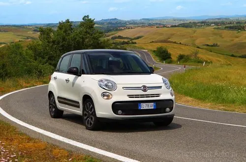 Fiat 500L 1.6 Mjet 120 KM 2014