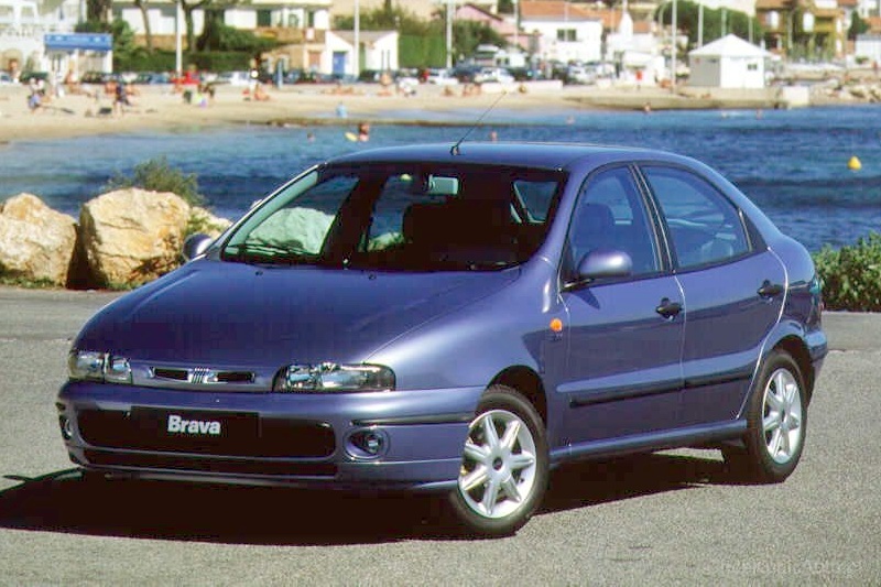 Fiat Brava I 1.2 16v 82 KM 1999 hatchback 5dr skrzynia