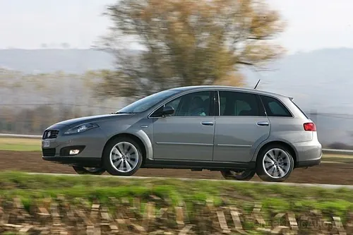 Fiat Croma 1.9 JTD 150 KM 2007