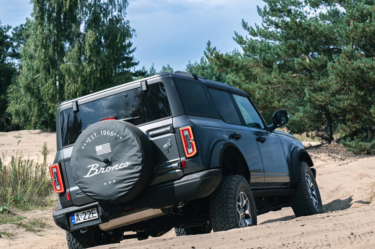 Ford Bronco VI Badlands 2.7 EcoBoost 335 KM