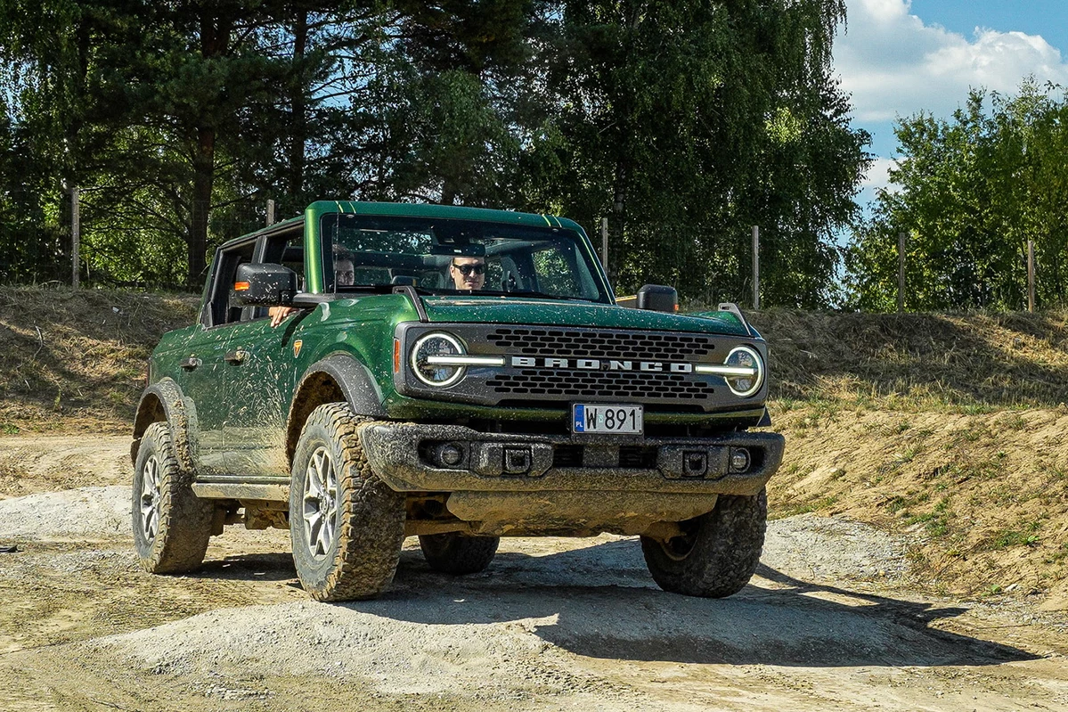 Ford Bronco VI Badlands 2.7 EcoBoost 335 KM