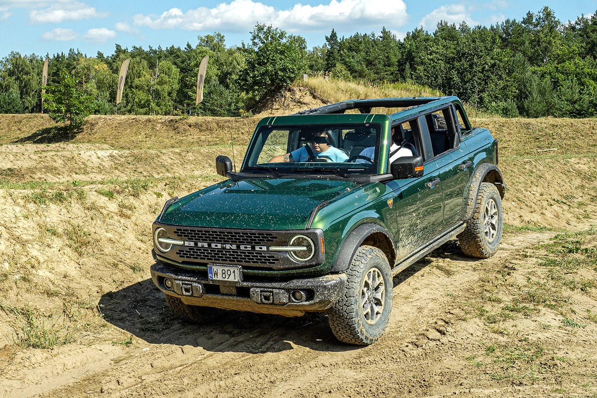 Ford Bronco VI Badlands 2.7 EcoBoost 335 KM