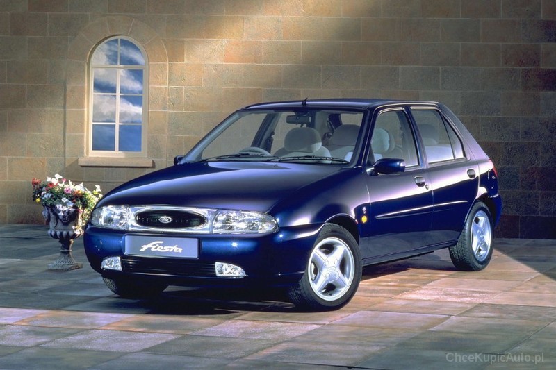 Ford Fiesta Mk4 1.4 90 KM 1996 hatchback 5dr skrzynia