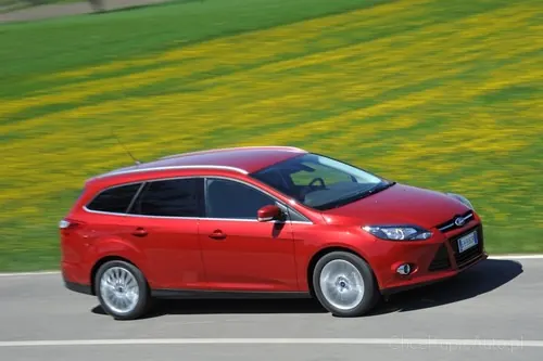 Ford Focus 1.6 Duratec Ti-VCR 125 KM 2013