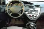 Ford Focus Mk1 1.4 75 KM — zdjęcie 2