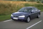 Ford Mondeo Mk2 1.6 i 95 KM — zdjęcie 5